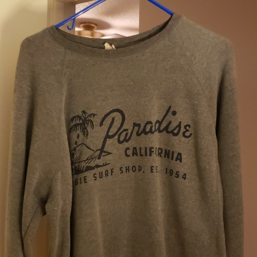 Sweatshirt